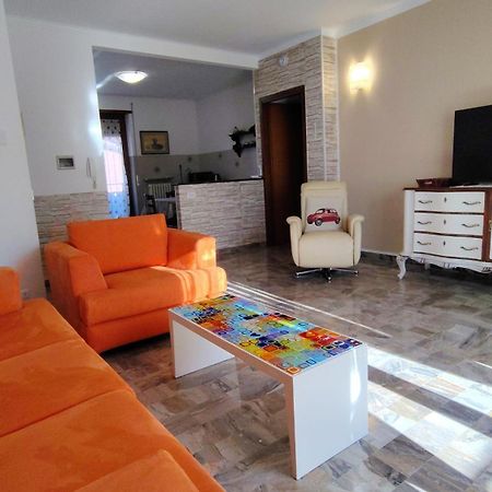Colleoni'S Lodge Casa Vacanze Con 2 Appartamenti Верделлино Экстерьер фото