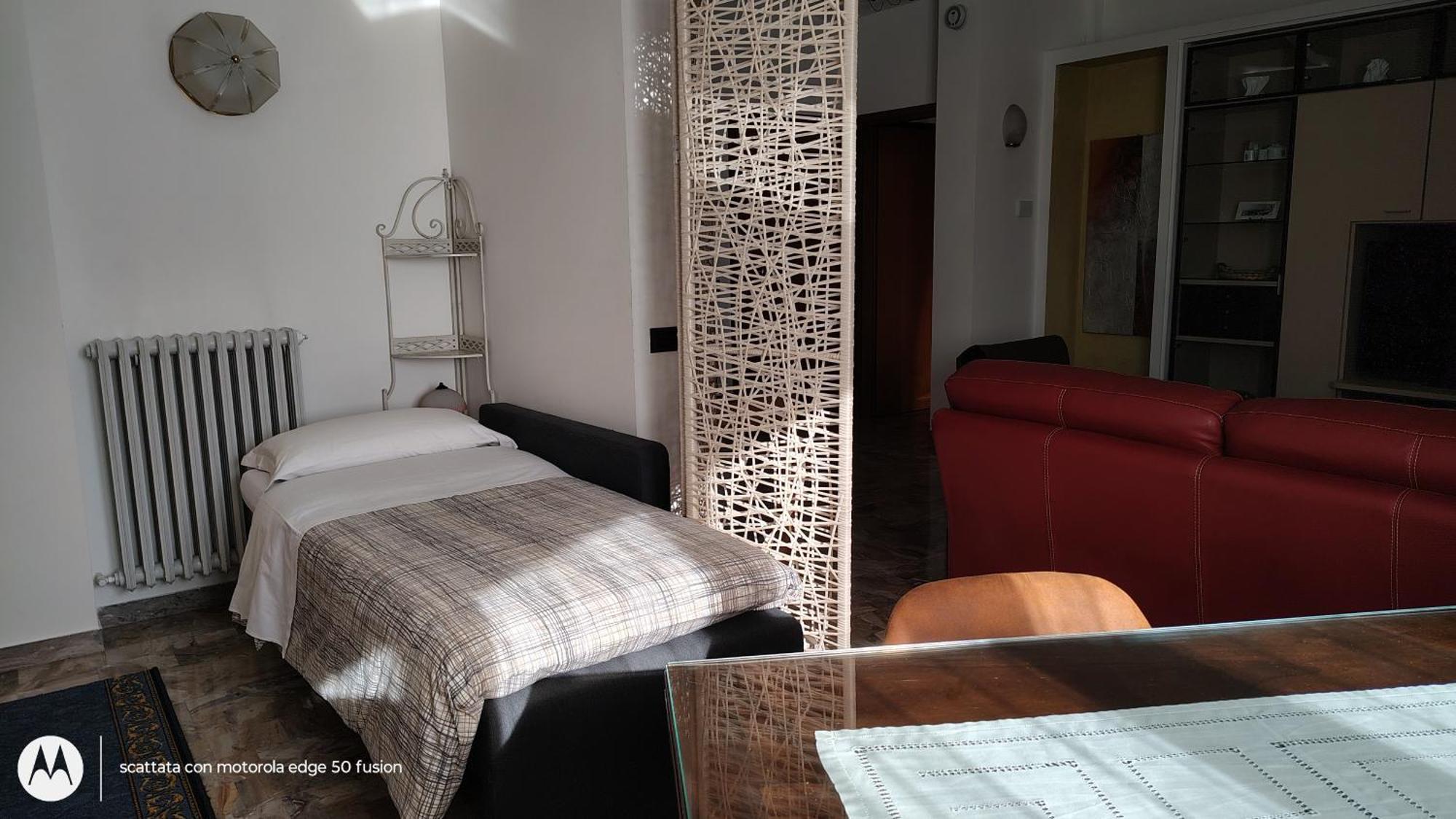 Colleoni'S Lodge Casa Vacanze Con 2 Appartamenti Верделлино Номер фото